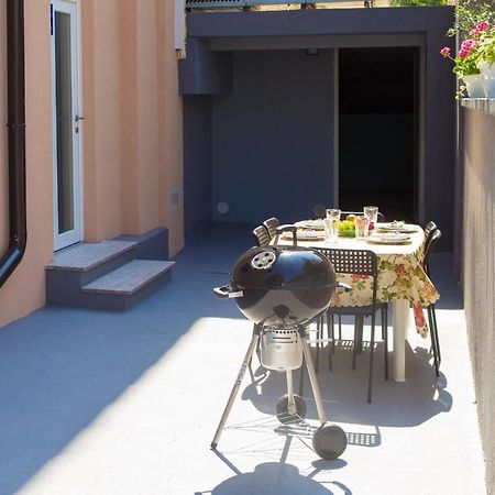 Apartman Girasol Pula Apartment Екстериор снимка